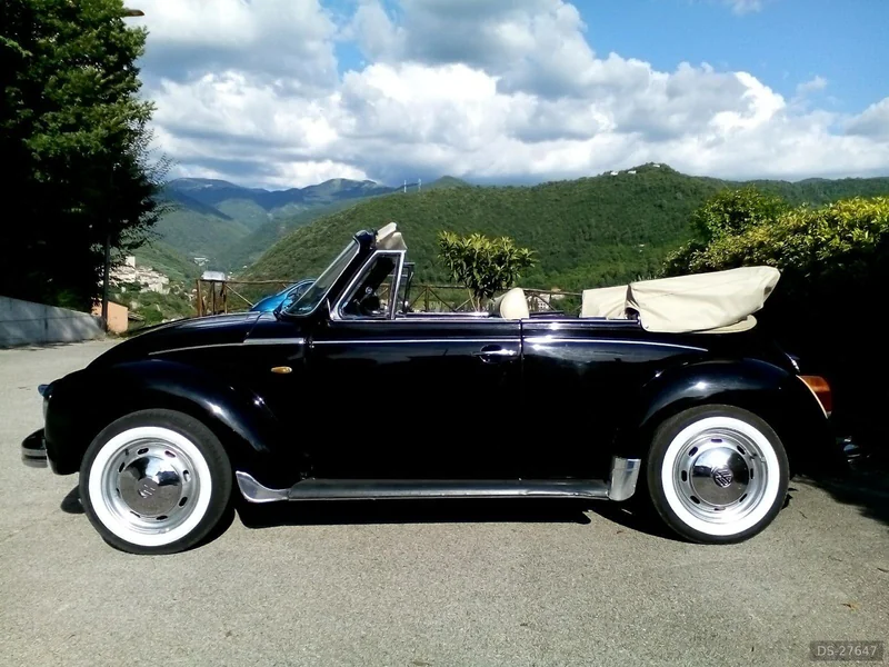 1976 Volkswagen Maggiolone 1303 cabriolet in Arrone 2