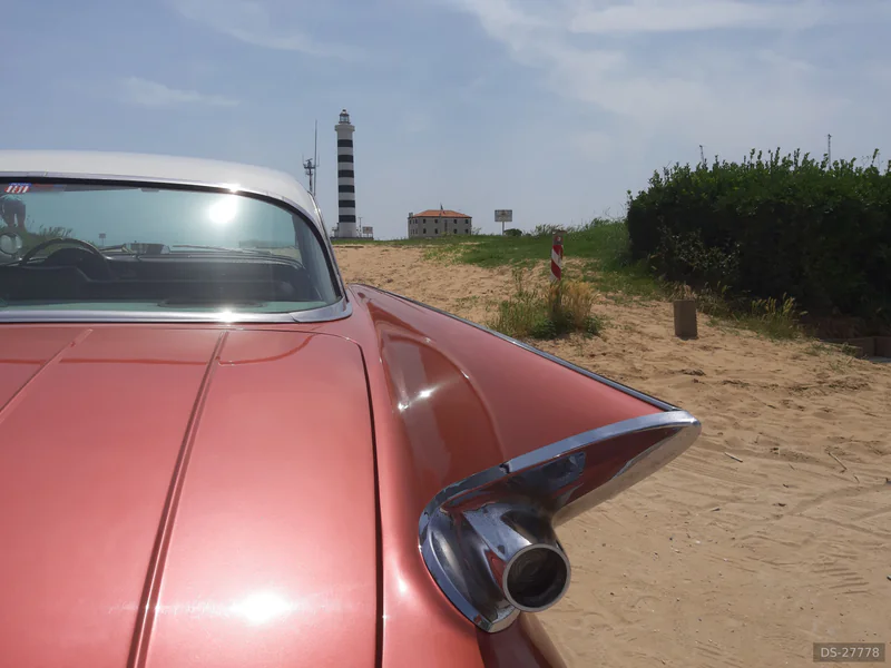 1961 Chrysler Newport in Milano 3