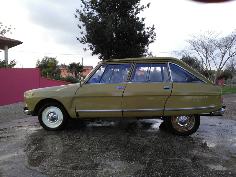 1969 Citroen Ami 8 in Latina 3