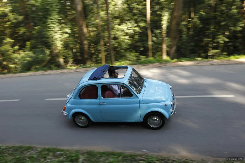 1970 Fiat 500 L in Lisboa 7