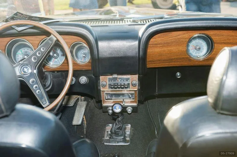 1969 Ford Mustang in Faro 9