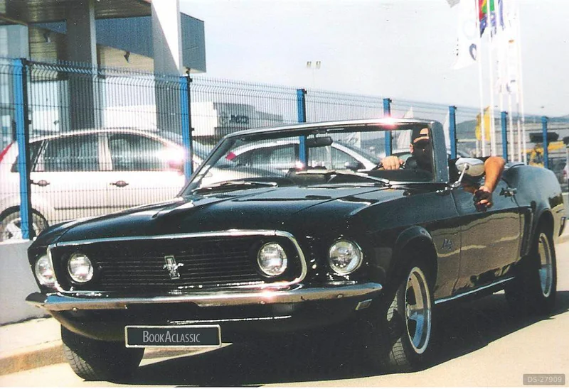 1969 Ford Mustang in Faro 15