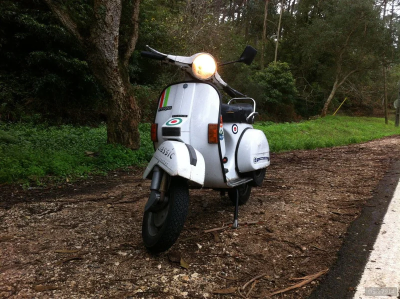 1996 Piaggio Vespa PX125E in Lisboa 4