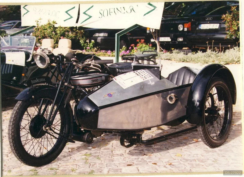 1927 Norton H16