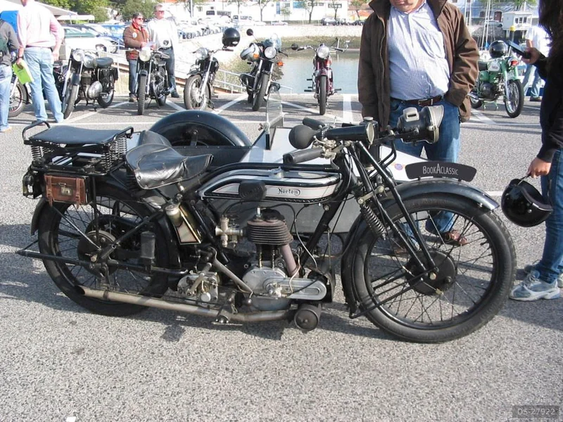 1927 Norton H16 in Lisboa 3