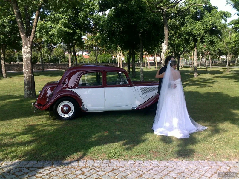 1952 Citroen 11 BL - Arrastadeira in Amares 5