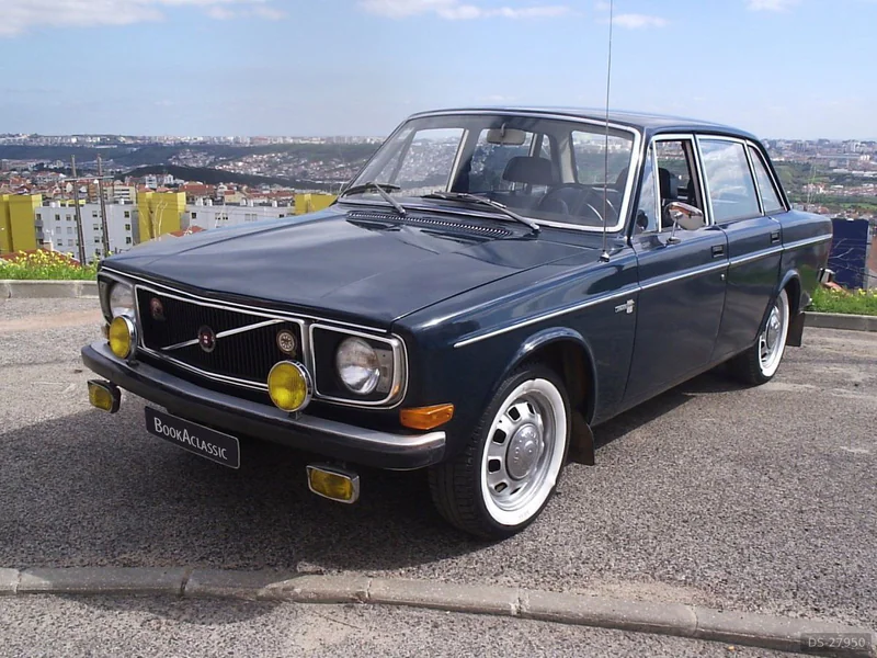1972 Volvo 144S in Amadora 3