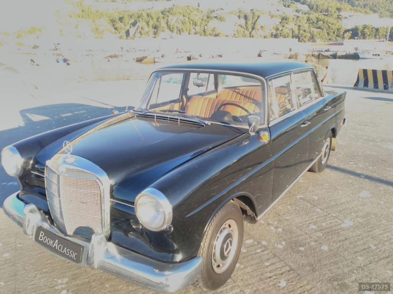 1965 Mercedes-Benz 190 D in Oeiras 3