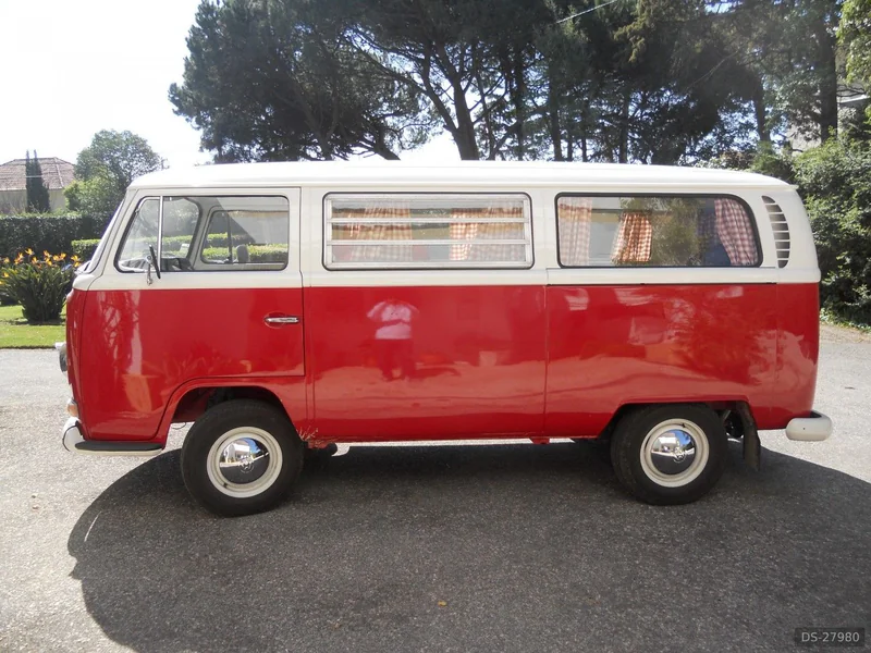 1969 Volkswagen Pão de Forma in Cascais 3