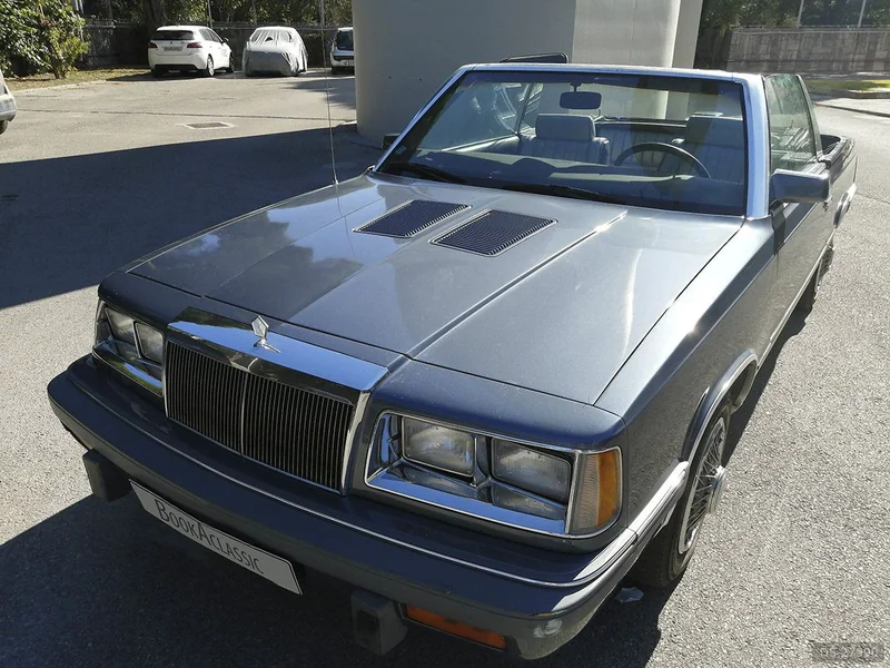 1986 Chrysler Lebaron in Rio de Mouro 2
