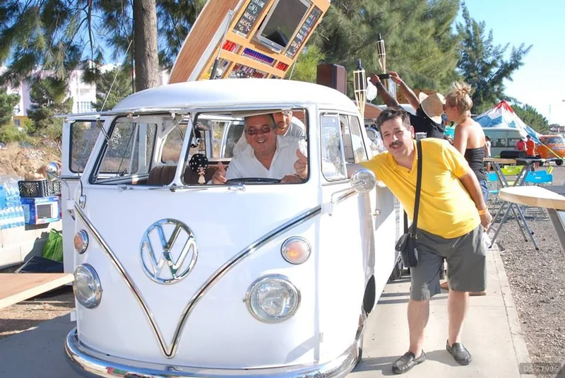 1967 Volkswagen T1 Splitscreen in Lisboa 8