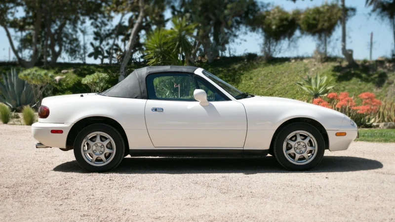 1995 Mazda Miata 3