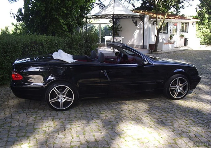 2000 Mercedes-Benz CLK 200 in Lisboa 2