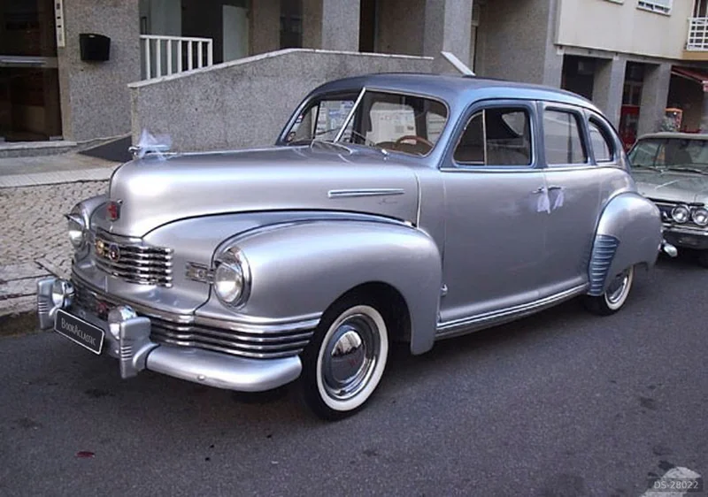 1948 Nash Ambassador Slipstream in Lisboa 4