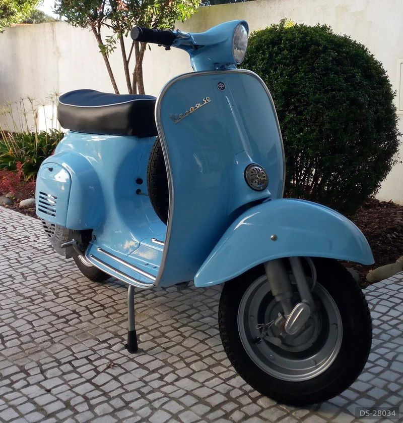 1970 Vespa 50 S in Montijo 2