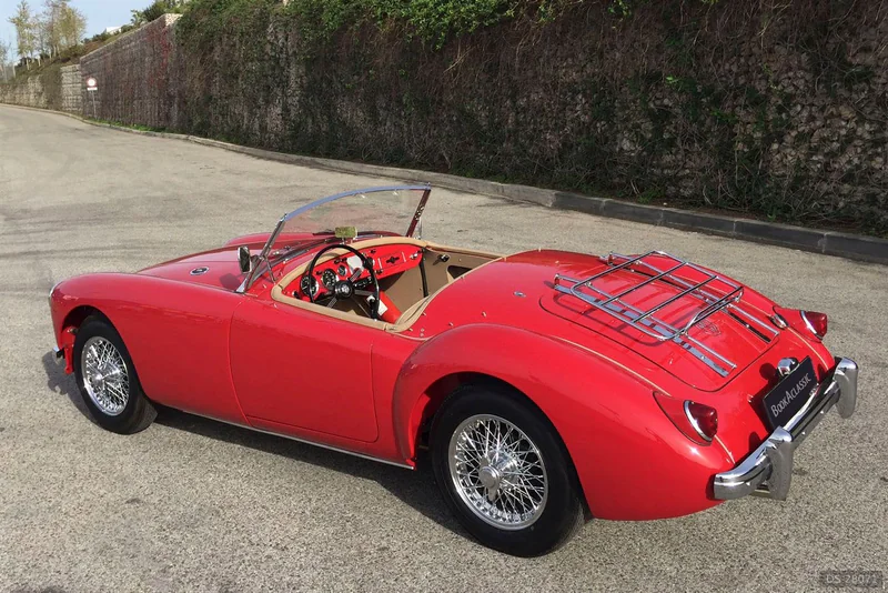 1956 MG A in Loulé 3
