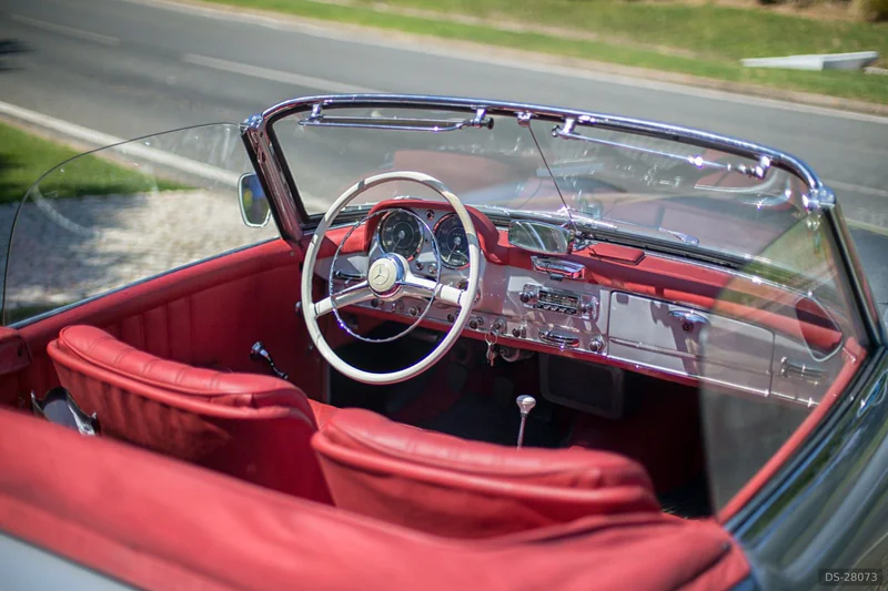 1956 Mercedes-Benz 190 SL in Loulé 2