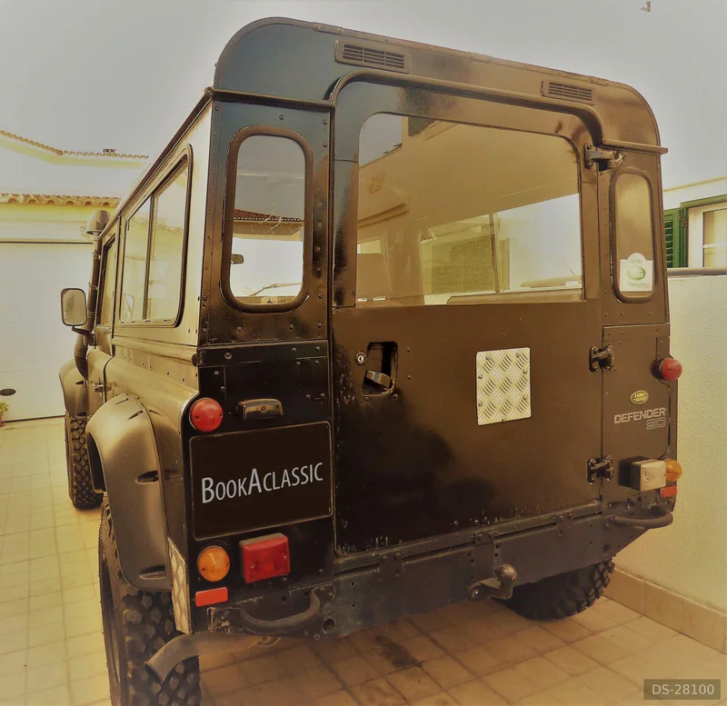 1988 Land Rover Defender 90 in Benavente 3