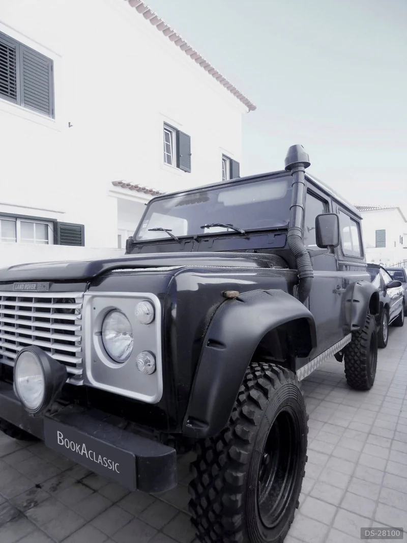 1988 Land Rover Defender 90 in Benavente 5