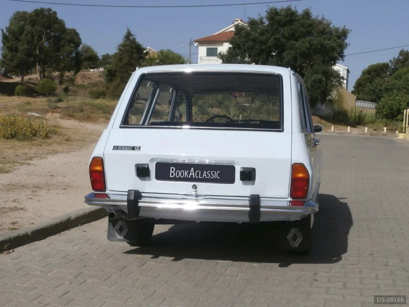 1972 Renault 12 in Corroios 5