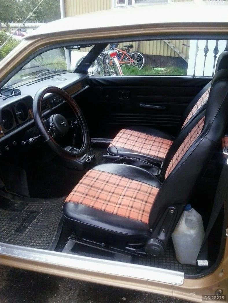 1979 Mazda 323