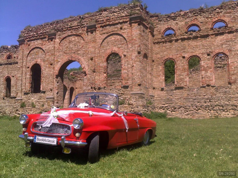 1960 Skoda Felícia cabriolet in Šaľa 4