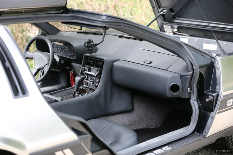 1981 DeLorean DMC-12 in Banska Bystrica 3