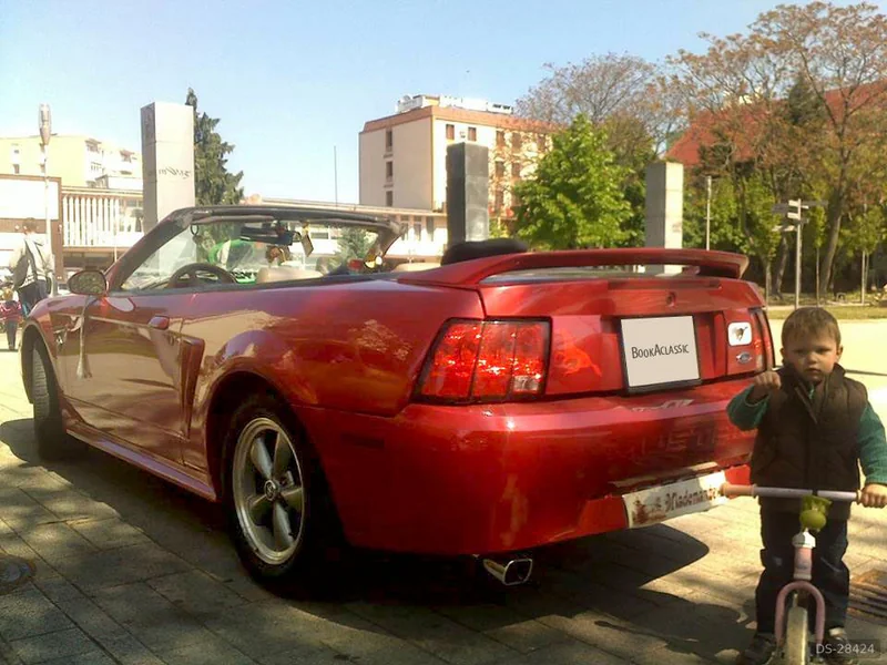 1998 Ford Mustang Cabriolet in Hlohovec 2