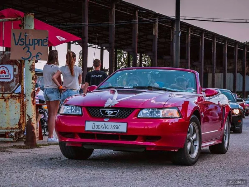 1998 Ford Mustang Cabriolet in Hlohovec 3