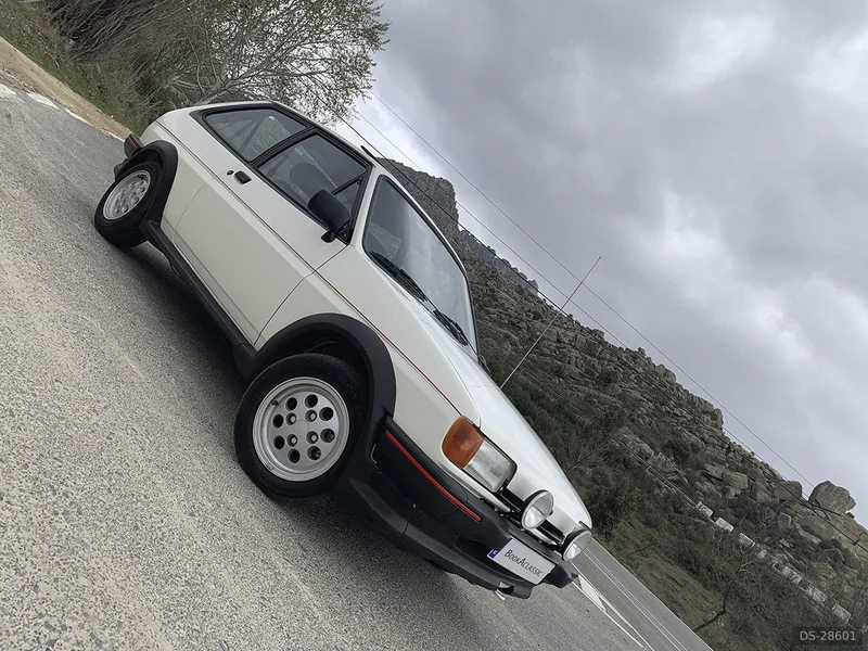 1986 Ford Fiesta Xr2 1.6 Mk2 in Miraflores de la Sierra 8