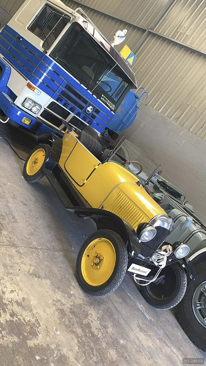1925 Citroen 2cv in Los Corrales de Buelna 2