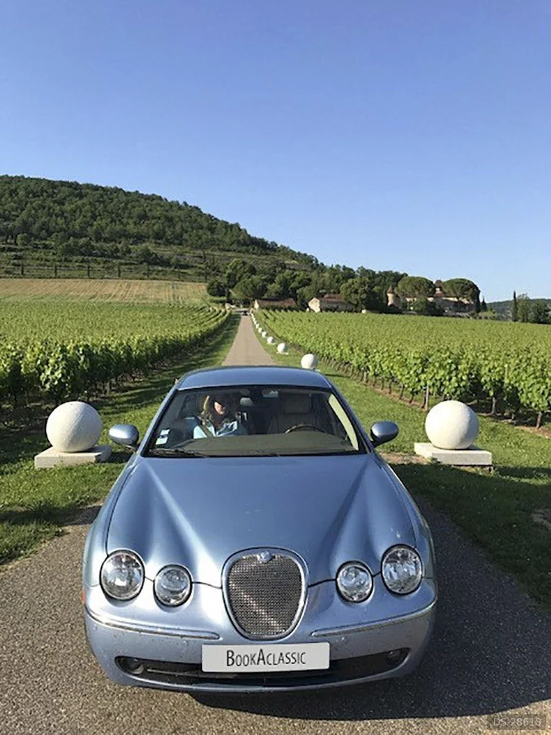 2008 Jaguar S Type in Saint Pantaleon De Larche 3