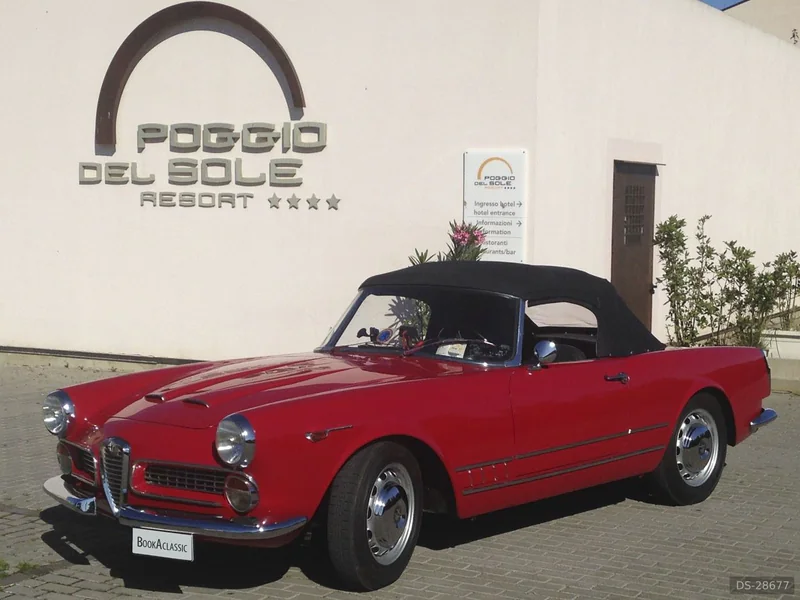 1960 Alfa Romeo Spider 2000 Touring in Valletta 3