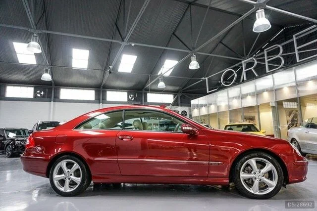2004 Mercedes-Benz CLK 320 in Cobram 3