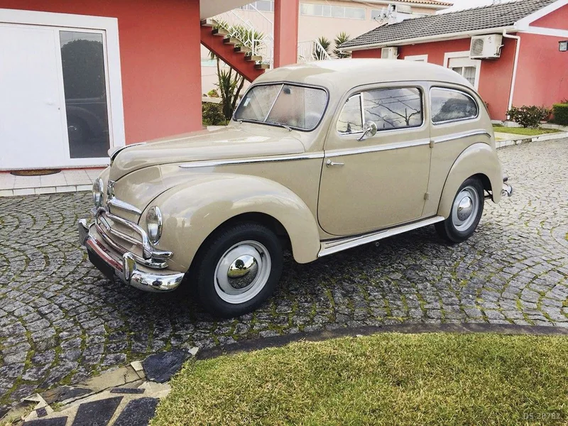 1955 Ford Taunus in Vila Nova De Famalicão 1
