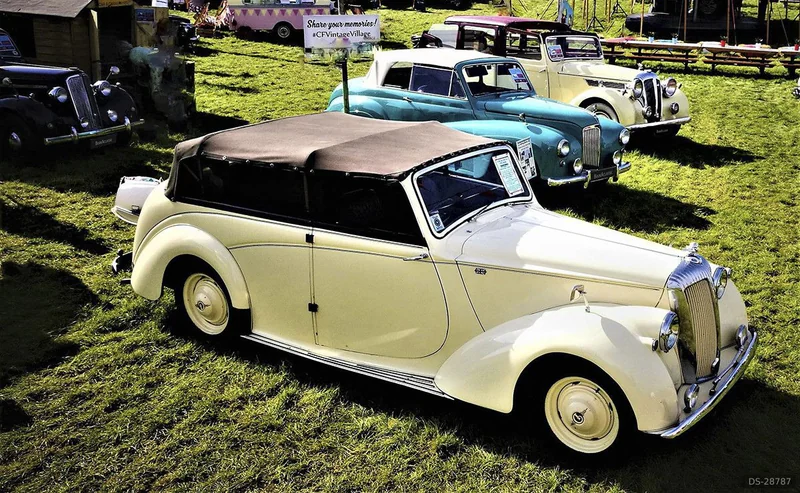 1950 Daimler Empire in Basingstoke 2