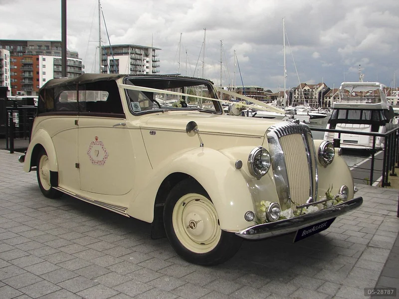 1950 Daimler Empire in Basingstoke 8