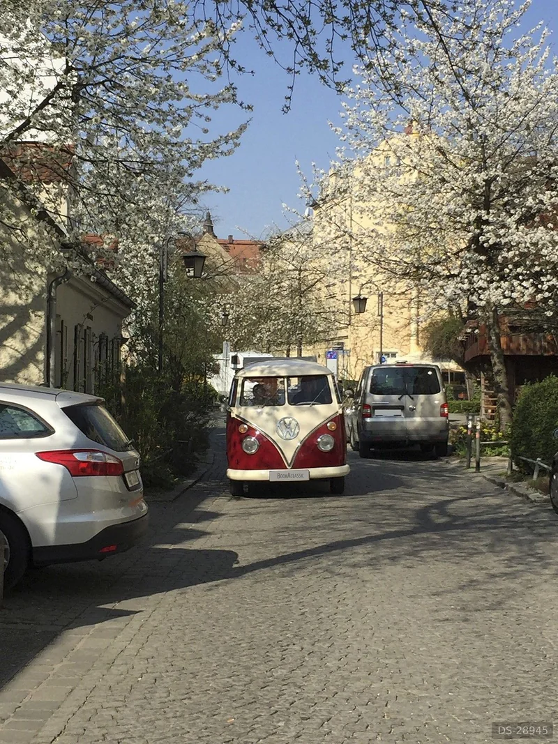 1967 Volkswagen T1 Samba in München 3