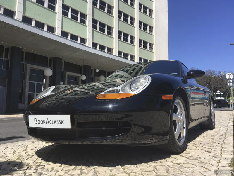 1998 Porsche 996 Carrera 2