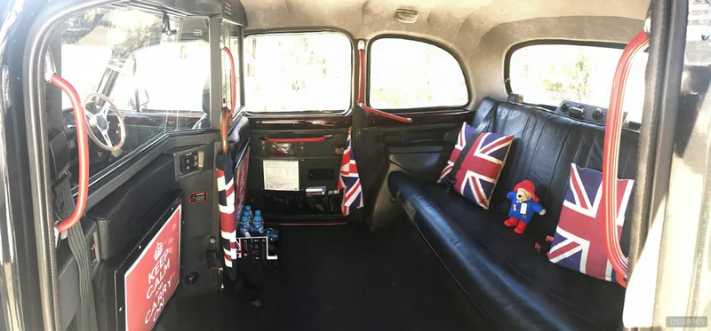 1970 Austin Fx4 London Taxi in Sydney 7