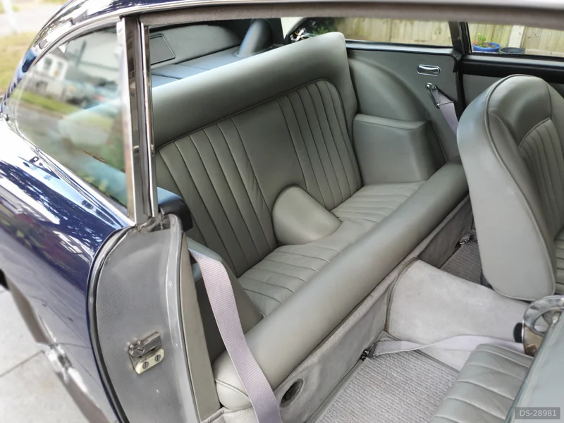 1964 Aston Martin DB5 in Surbiton 8