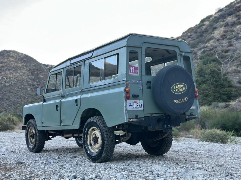 1966 Land Rover Series IIA 109 109” Station Wagon (4-door) 3