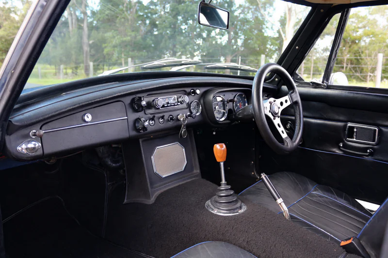 1969 MG B GT in Samsonvale 9