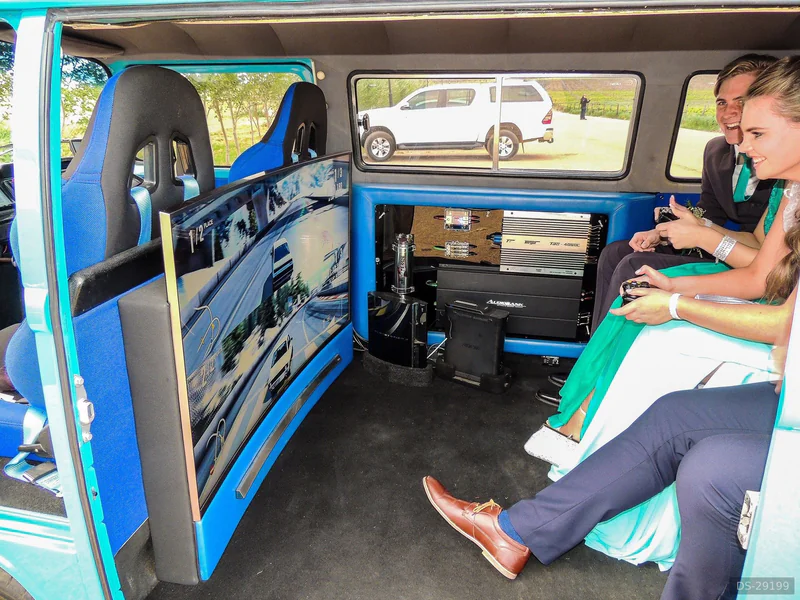 1975 Volkswagen Blue Kombi in Cape Town 7