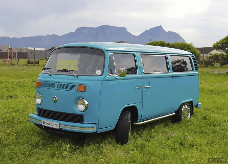 1975 Volkswagen Blue Kombi in Cape Town 9