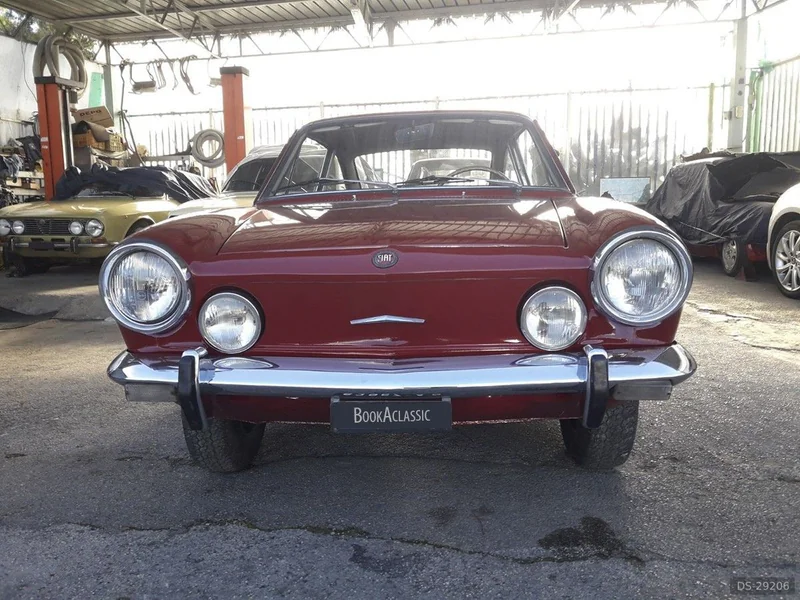 1970 Fiat 850 Coupe Sport in Procida