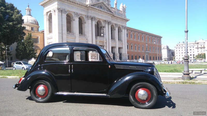 1948 Fiat 1100 B in Roma 2