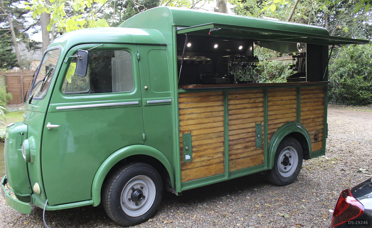1964 Peugeot D4b