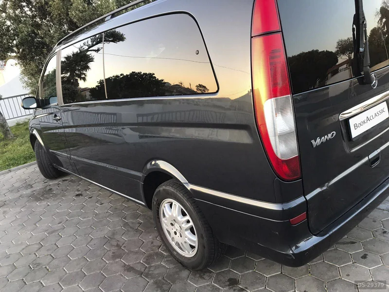 2004 Mercedes-Benz Viano in Cascais 4