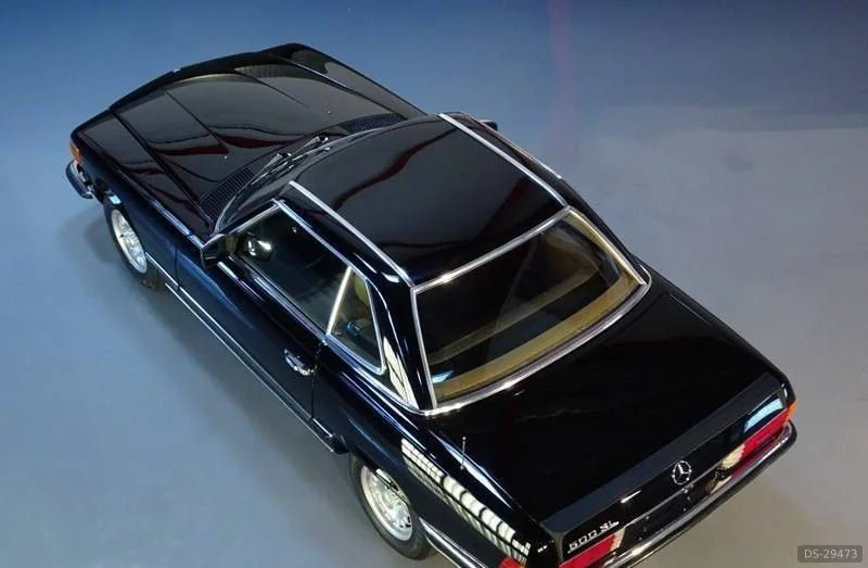 1984 Mercedes-Benz 500 SL in Colares 2